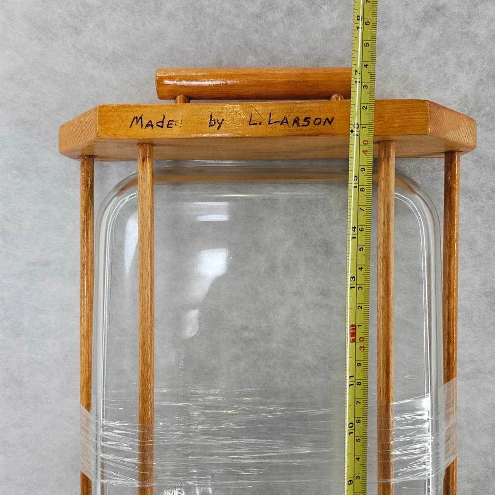 Vintage Pyrex 1.5 Qt Glass Baking Dish Wood Serving Caddy Handmade L Larson 2003